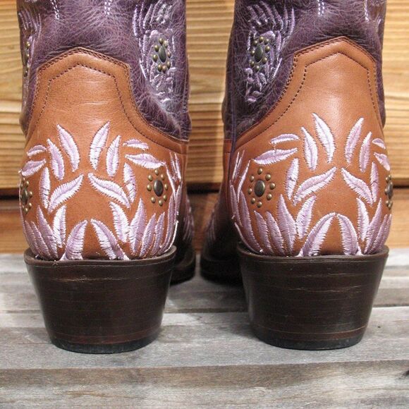 Lucchese Embroidered Cowboy Boots - Picture 6 of 10